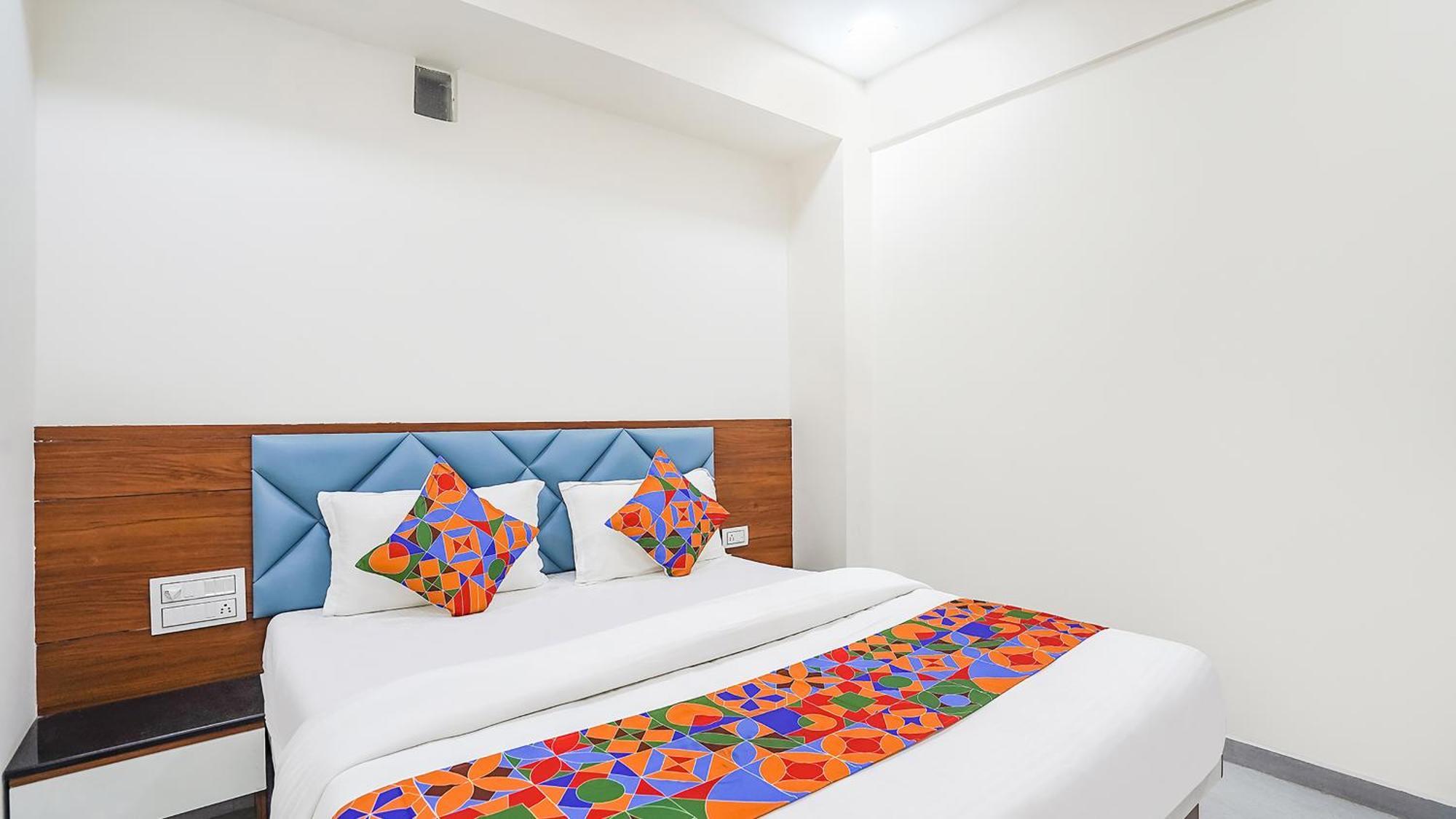 אחמדאבאד Fabhotel Vishala In מראה חיצוני תמונה