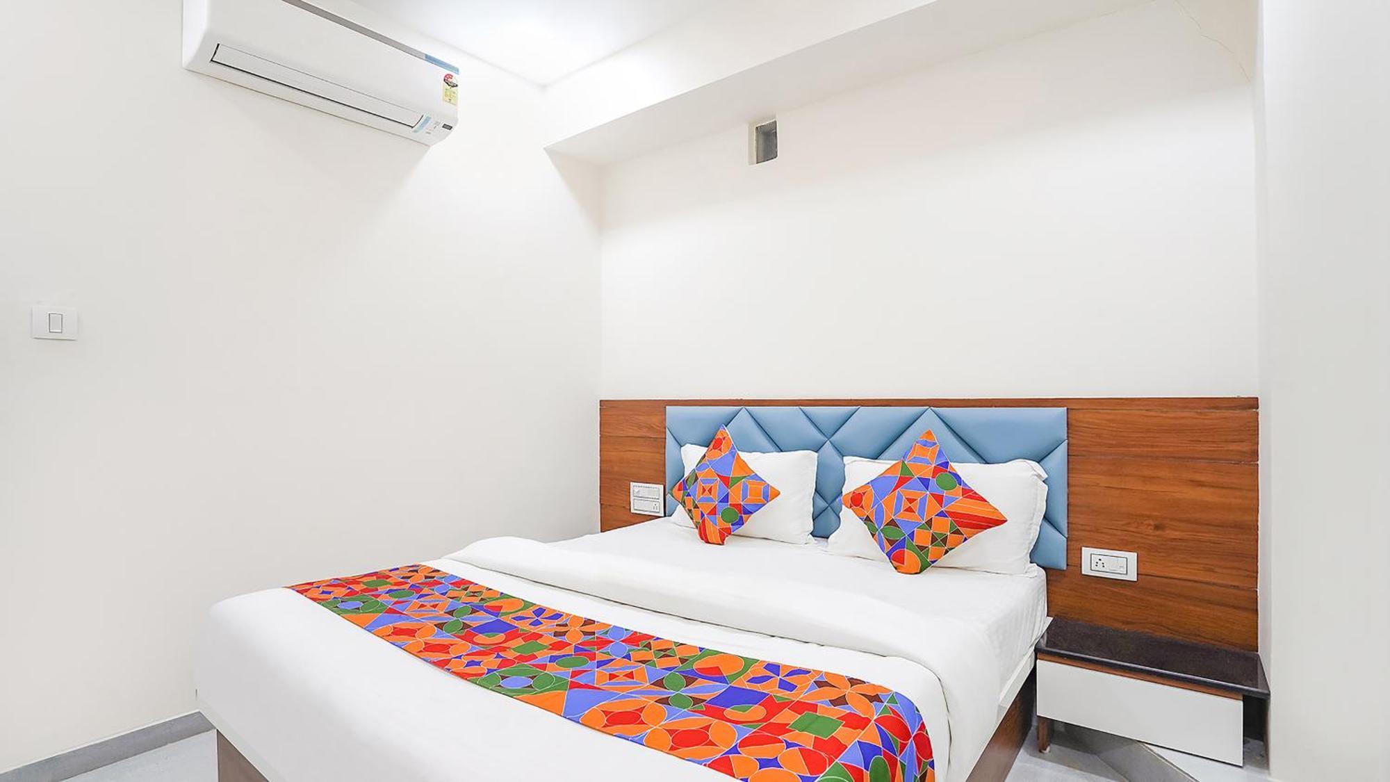 אחמדאבאד Fabhotel Vishala In מראה חיצוני תמונה