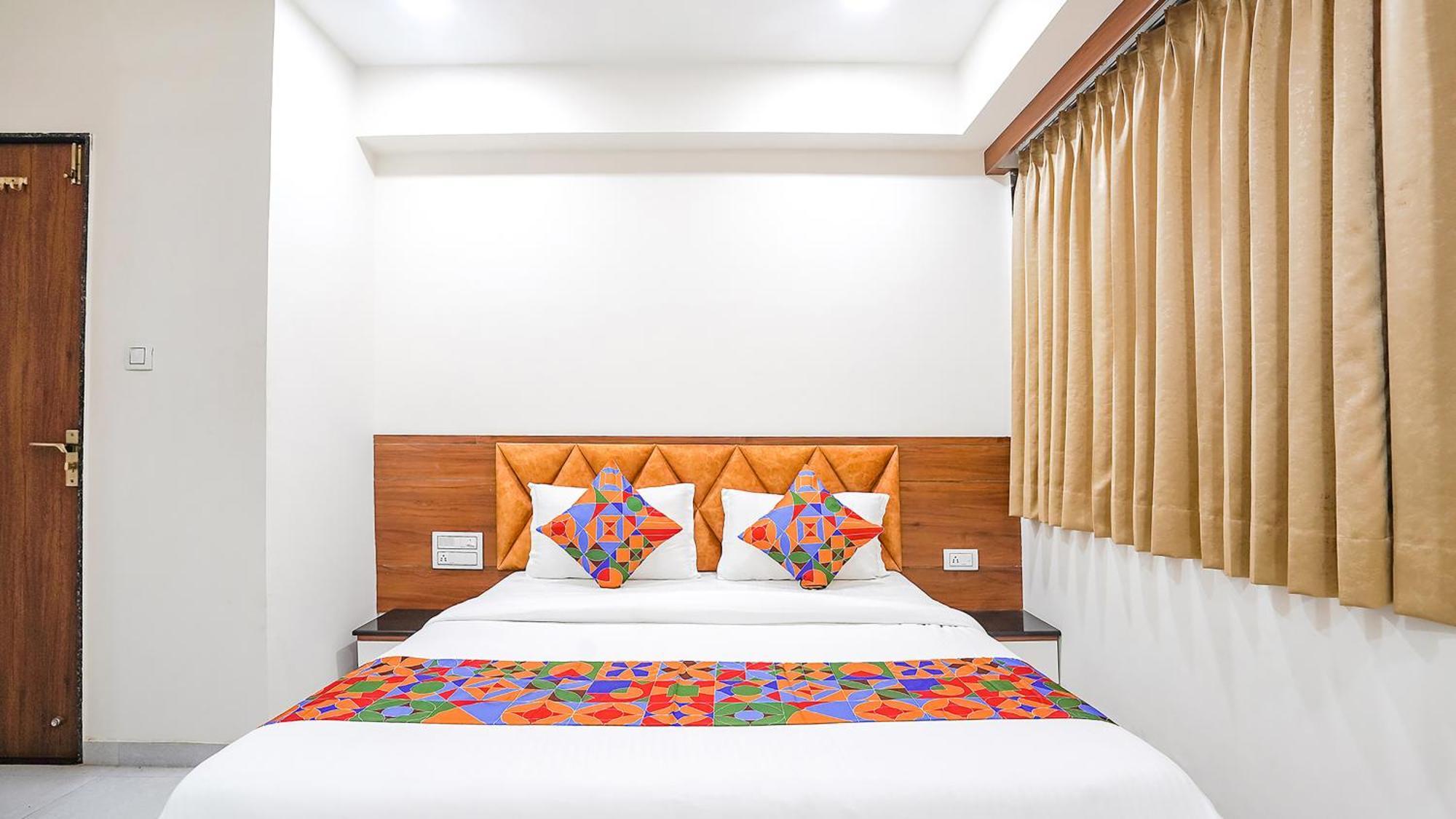 אחמדאבאד Fabhotel Vishala In מראה חיצוני תמונה